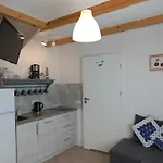 No 12 Apartmán