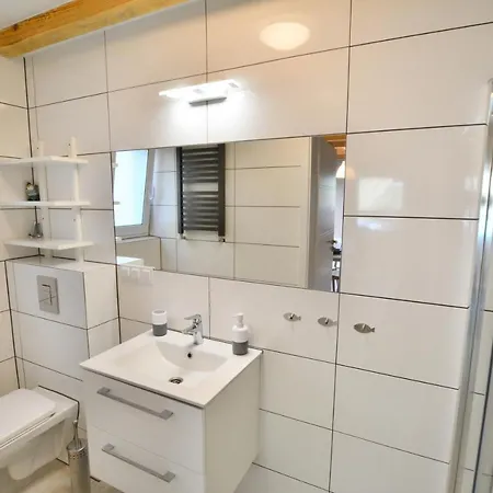 Lägenhet No 12 Pobierowo
